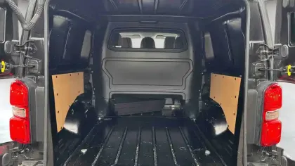 Photo 4 Opel Vivaro  CA FIXE TAILLE XL BLUEHDI 180 S&S EAT8