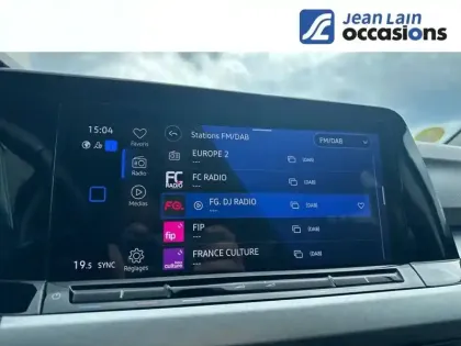 Photo 15 Volkswagen Golf  SW 2.0 TDI SCR 116 DSG7