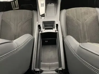 Photo 26 Peugeot 308  PHEV 180 e-EAT8