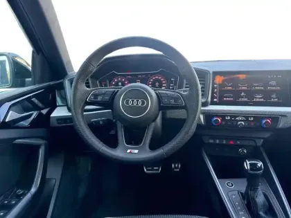 Photo 35 Audi A1  Sportback 30 TFSI 116 ch S tronic 7