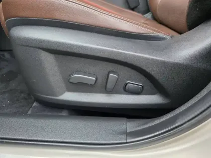 Photo 29 Renault Koleos  dCi 130 4x2 Energy