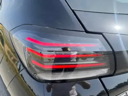 Photo 44 Peugeot 208  100 S&S BVM6