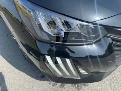 Photo 43 Peugeot 208  100 S&S BVM6