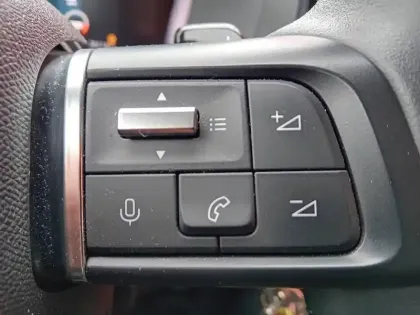 Photo 21 Citroën C4  PureTech 130 S&S EAT8