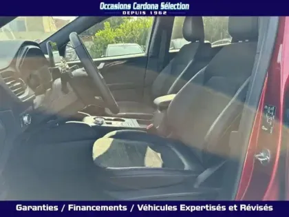 Photo 8 Ford Kuga  2.5 Duratec 190ch FHEV ST-Line X BVA i-AWD