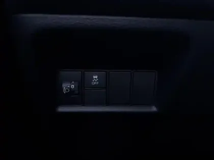 Photo 12 Honda Jazz  Crosstar 1.5 i-MMD 122ch e:HEV Advance