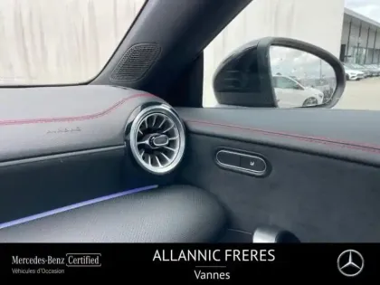 Photo 11 Mercedes CLA  220 d 190ch AMG Line 8G-DCT