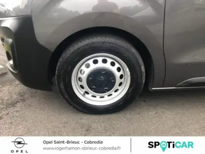 Photo 10 Peugeot Expert  Fg Standard 2.0 BlueHDi 120ch Cabine Approfondie Fixe Premium S&S