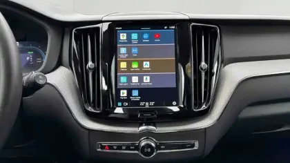 Photo 42 Volvo Xc60  T6 AWD Hybride rechargeable 253 ch+145 ch Geartronic 8