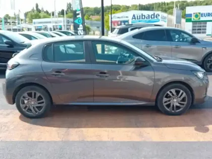 Photo 23 Peugeot 208  PureTech 75 S&S BVM5