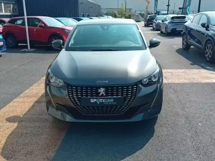 Photo 41 Peugeot 208  PureTech 75 S&S BVM5