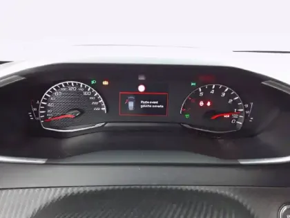 Photo 9 Peugeot 208  PureTech 100 S&S BVM6