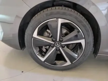 Photo 35 Opel Astra  1.2 Turbo 110 ch BVM6