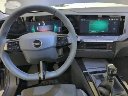 Photo 27 Opel Astra  1.2 Turbo 110 ch BVM6