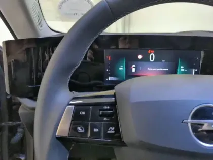 Photo 31 Opel Astra  1.2 Turbo 110 ch BVM6