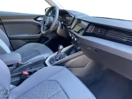 Photo 28 Audi A1  Sportback 30 TFSI 116 ch S tronic 7