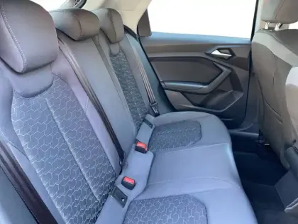 Photo 29 Audi A1  Sportback 30 TFSI 116 ch S tronic 7