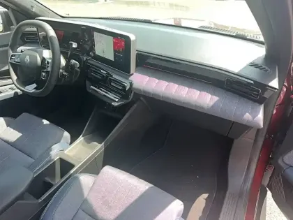 Photo 11 Renault 4 Renault  E-Tech Electrique 150 ch autonomie confort