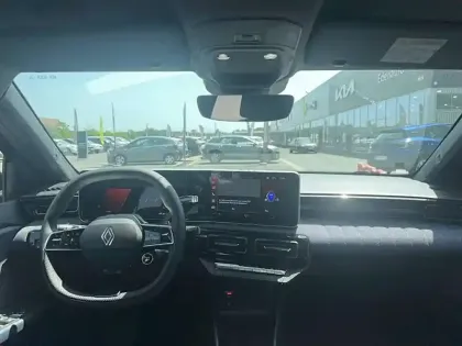 Photo 10 Renault 4 Renault  E-Tech Electrique 150 ch autonomie confort