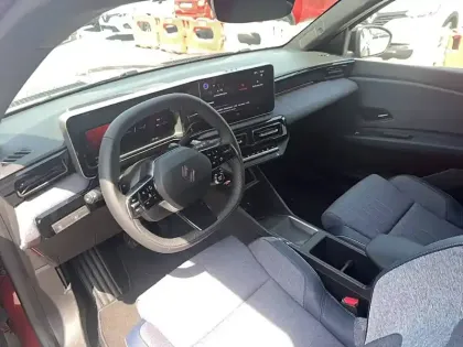 Photo 9 Renault 4 Renault  E-Tech Electrique 150 ch autonomie confort