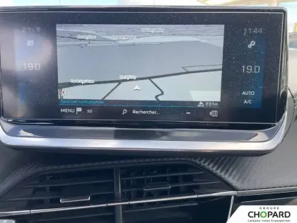 Photo 12 Peugeot 208  PureTech 100 S&S EAT8