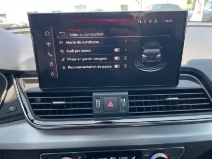 Photo 77 Audi Q5  55 TFSIe 367 S tronic 7 Quattro