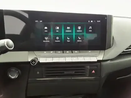 Photo 14 Opel Astra  1.2 Turbo 130 ch BVA8