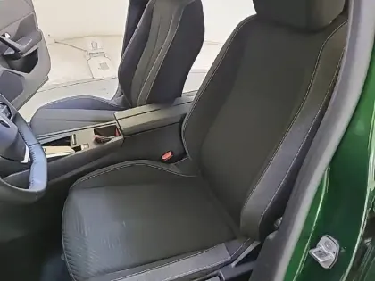 Photo 30 Peugeot 308  PHEV 180 e-EAT8