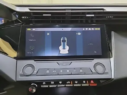 Photo 39 Peugeot 308  PHEV 180 e-EAT8