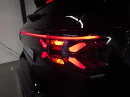 Photo 4 Volkswagen T-cross  1.0 TSI 116ch R-Line Edition DSG7