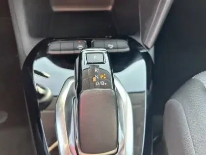 Photo 13 Opel Corsa  Electrique 136 ch & Batterie 50 kw/h