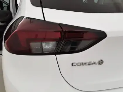 Photo 37 Opel Corsa  Electrique 136 ch & Batterie 50 kw/h