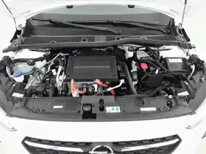 Photo 47 Opel Corsa  Electrique 136 ch & Batterie 50 kw/h