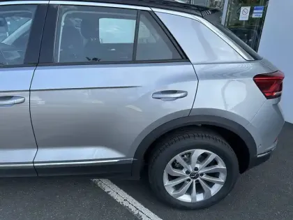 Photo 23 Volkswagen T-roc  1.5 TSI EVO2 150 Start/Stop DSG7