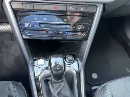 Photo 36 Volkswagen T-roc  1.5 TSI EVO2 150 Start/Stop DSG7