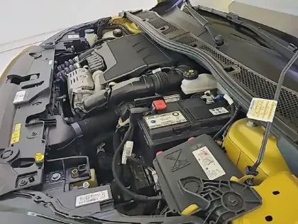 Photo 14 Peugeot 208  PureTech 100 S&S BVM6