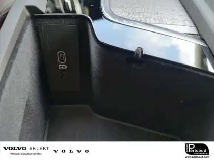 Photo 44 Volvo Xc60  T6 AWD Hybride rechargeable 253 ch+145 ch Geartronic 8