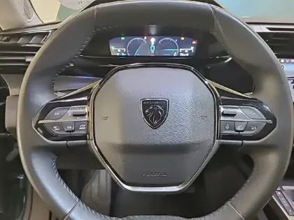 Photo 8 Peugeot 308  SW PHEV 180 e-EAT8