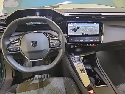 Photo 7 Peugeot 308  SW PHEV 180 e-EAT8