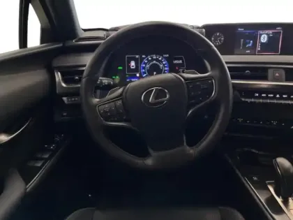 Photo 14 Lexus UX  300e Le