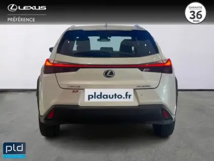 Photo 7 Lexus UX  300e Le