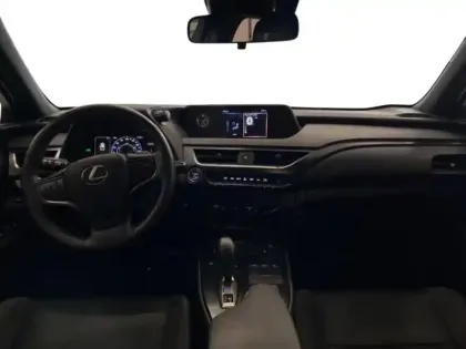 Photo 9 Lexus UX  300e Le