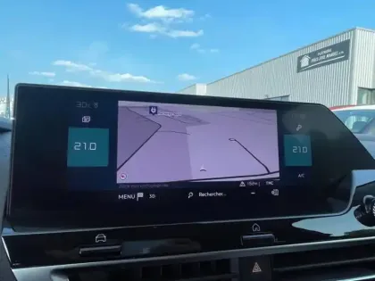 Photo 11 Citroën C4  Moteur électrique 136ch (100 kW) Shine Automatique