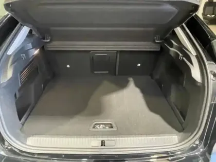 Photo 5 Citroën C4  Moteur électrique 136ch (100 kW) Shine Automatique