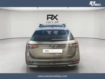 Photo 29 Volkswagen Passat  1.5 eHybrid 204 DSG6