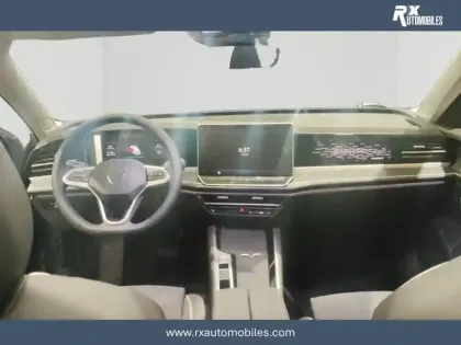 Photo 23 Volkswagen Passat  1.5 eHybrid 204 DSG6