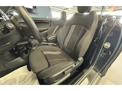 Photo 15 Mini Mini Cabriolet Cooper S 192 ch