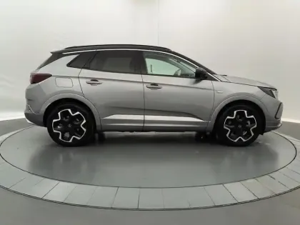 Photo 5 Opel Grandland  Hybrid 225 ch BVA8 Elegance Business