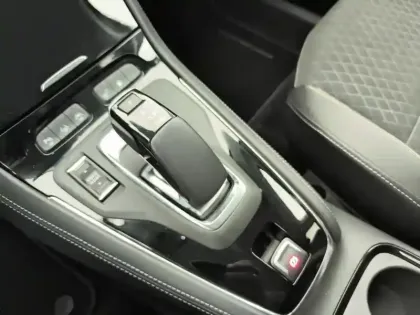 Photo 23 Opel Grandland  Hybrid 225 ch BVA8 Elegance Business