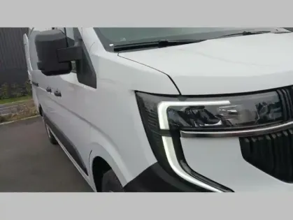 Photo 13 Renault Master VAN FGN TRAC 3T5 L2H2 BLUE DCI 150 ADVANCE